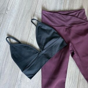 Athleta Aurora Triangle Bra D-DD Plunge Ribbed Bralette Black Medium